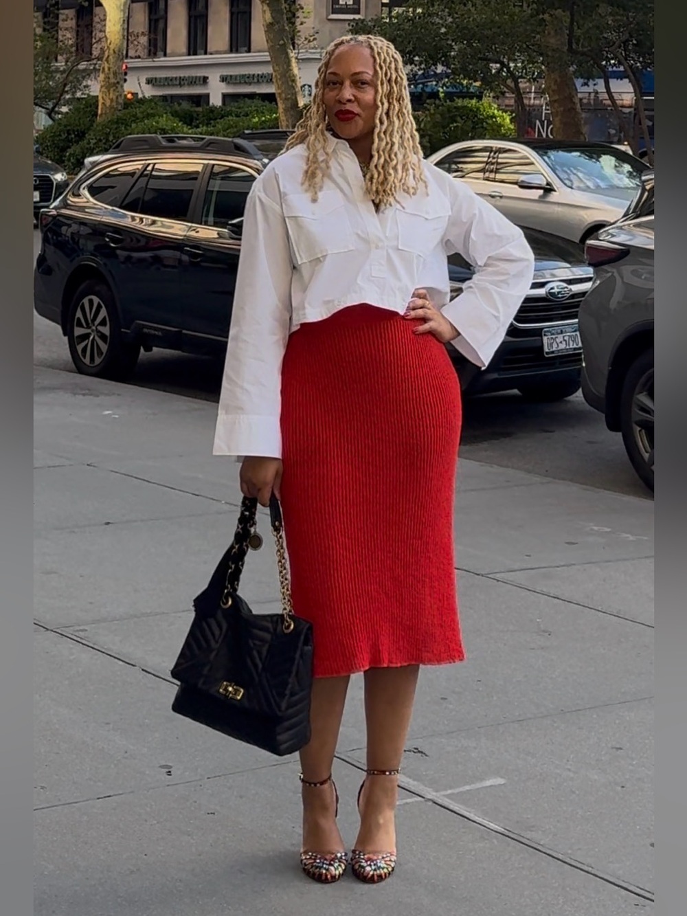 RIBBED KNIT RED MIDI SKIRT